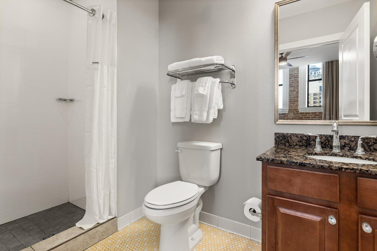 Bathroom 4, Club Wyndham La Belle Maison, Orleans