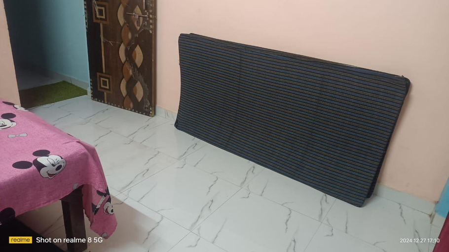 Others 3, Vaishnavi home stay, Mathura