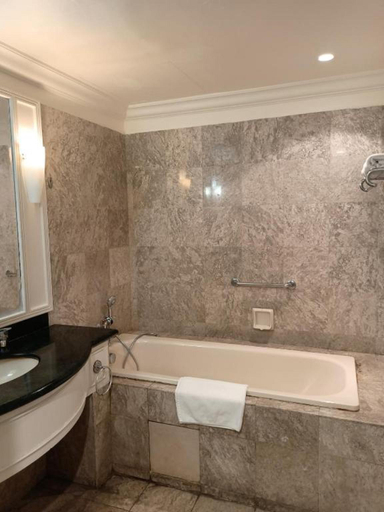 Bathroom 4, Residence Suite At Times Square KL, Kuala Lumpur