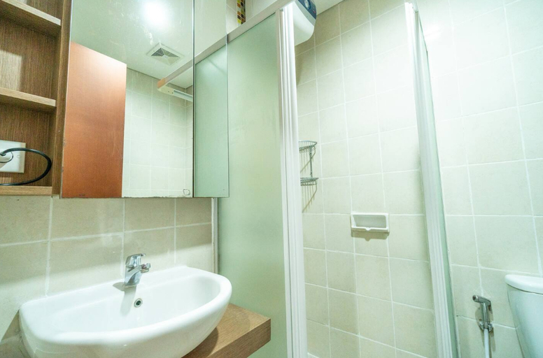 Bathroom, 2BR Near Mall grand Indonesia | Thamrin, SCBD, Central Jakarta