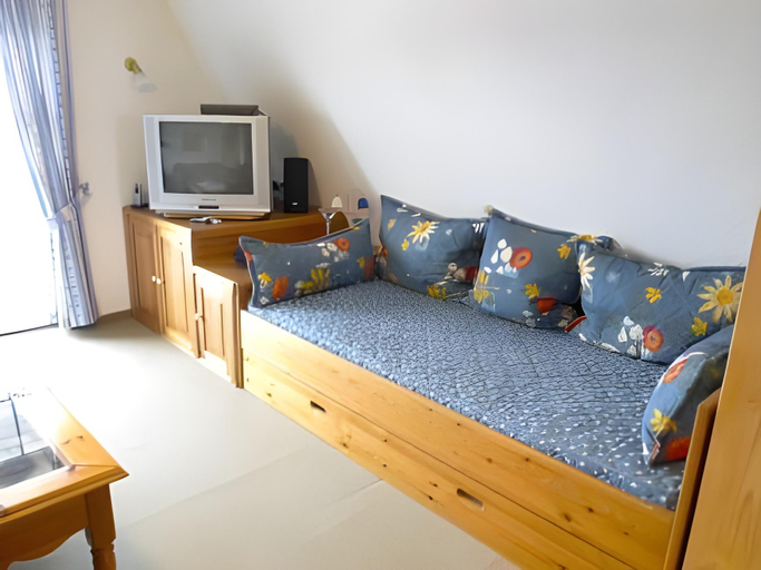Others 3, Apartment Dehne-3 by Interhome, Aurich