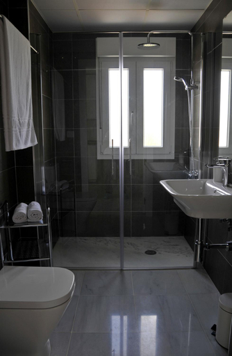 Bathroom, Rsi Apartamentos, Badajoz