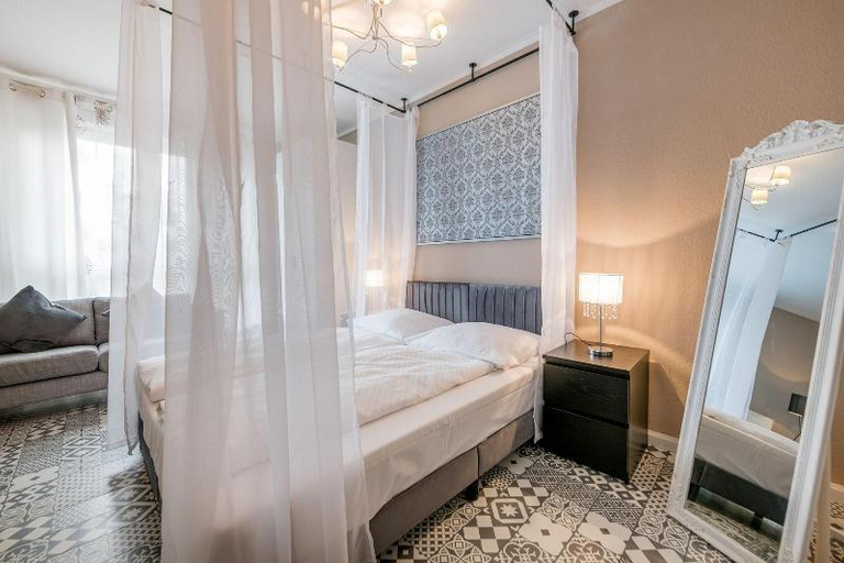 Bedroom 3, Aparthotel Alma Bonn, Bonn