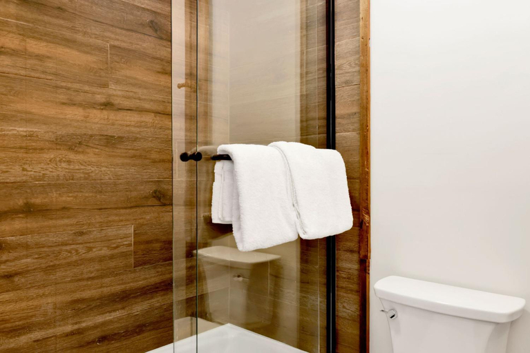 Bathroom 3, Village chic chalet #2113, San Bernardino