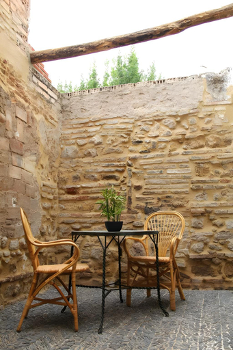 Others 4, PATIOS DE SAN AGUSTIN, Córdoba