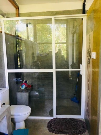 Bathroom 3, Enchanted Villa, K.F.G. & G. Korale
