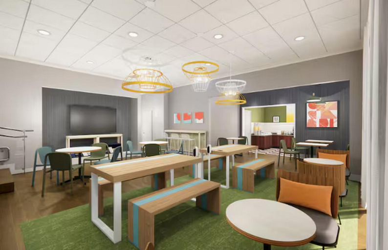 Food & Drinks 4, Spark by Hilton Glendive, Dawson