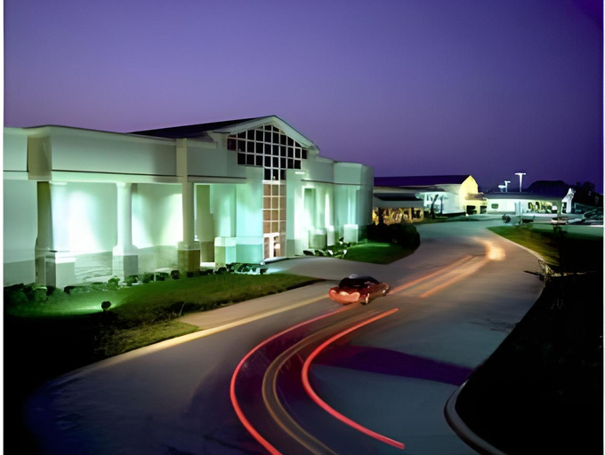 Exterior & Views 2, Bally's Vicksburg Casino Hotel, Warren