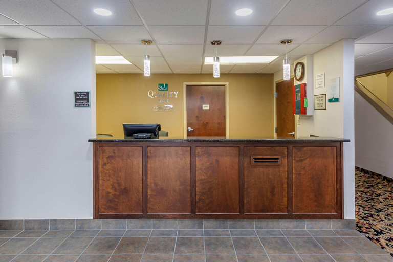 Public Area 2, Quality Inn, Polk
