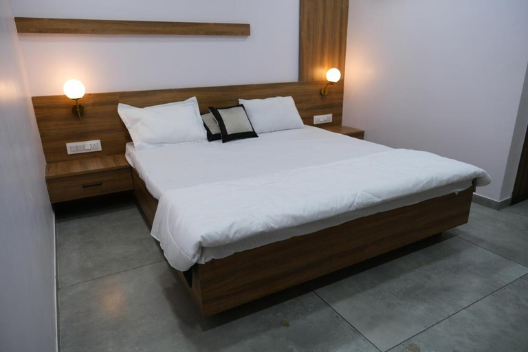 Bedroom, HOTEL SHREE RAM, Narmada
