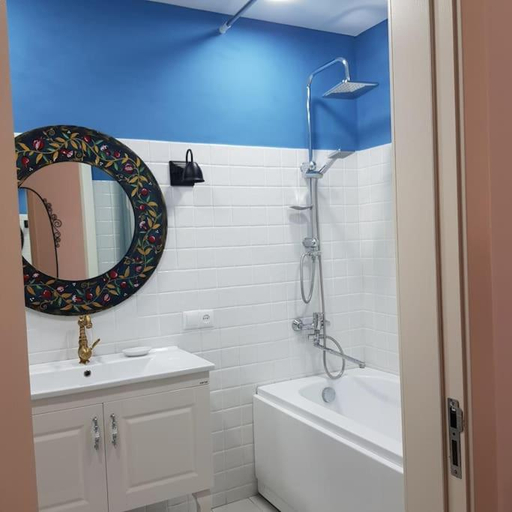 Bathroom 5, Be My Guest 2, Mtskheta