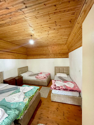Bedroom 5, Bujtina Lokthi, Shkodrës