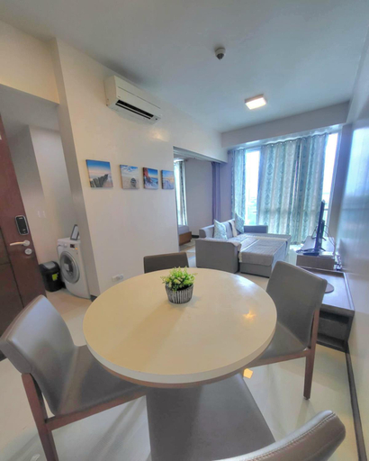 Others 4, Mactan Newtown 8Newtown Boulevard Beach Condo RM9, Lapu-Lapu City