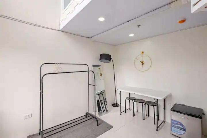 Others 3, Minimalist Loft 107, Baguio City