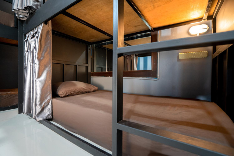 Bedroom 1, Black Pantera Hostel, Phuket Island