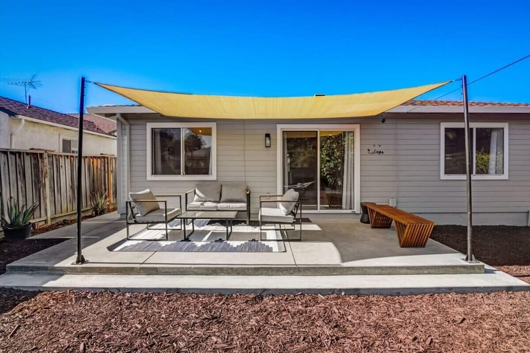 Exterior & Views 2, @ Marbella Lane - Stylish Cozy4br in Siliconvalley, Santa Clara