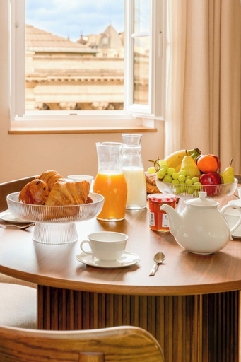 Food & Drinks 5, Merveil Luxury Suites - Bourse I-II, Paris