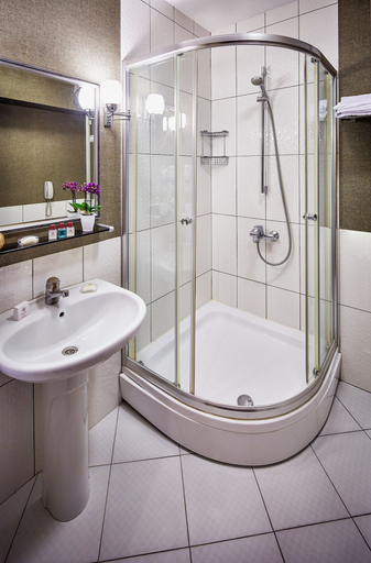 Bathroom, Gunes Hotel Merter, Zeytinburnu