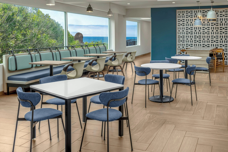 Food & Drinks 5, Fairfield Inn & Suites by Marriott San Francisco Pacifica, San Mateo