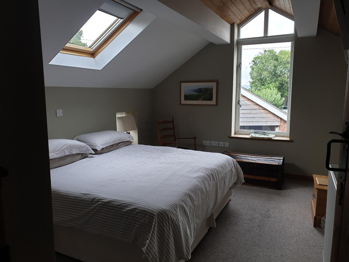 Others 3, Top House, Powys