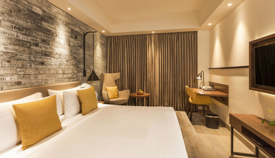 Bedroom 4, Lemon Tree Premier City Center Pune, Pune