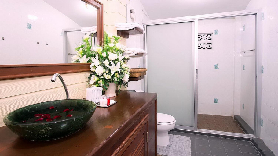 Bathroom 3, Doo Dee Boutique Resort by Swiss Chalet, Mueang Krabi