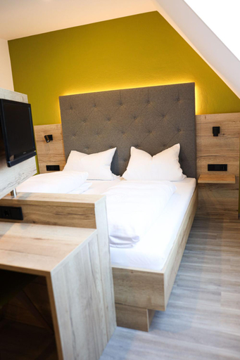 Bedroom 3, Wallfahrtswirt, Donau-Ries