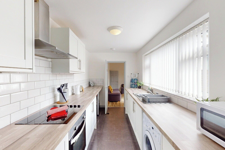 Private kitchen 5, Sunderland Cosy Cottage, Sunderland