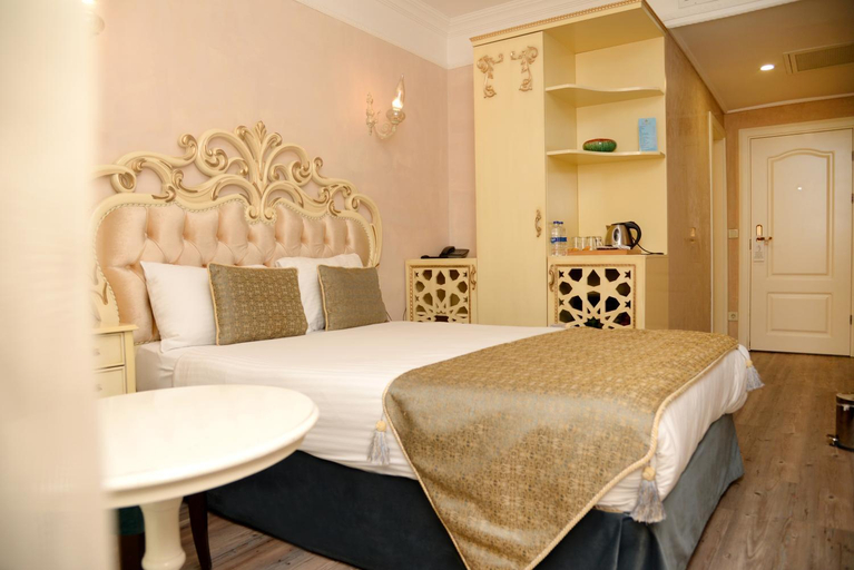 Bedroom 3, Edibe Sultan Hotel, Fatih