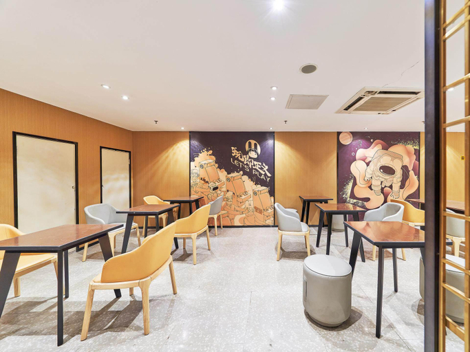 Food & Drinks 4, IU Hotel Shenzhen Futian Port Metro Station, Shenzhen