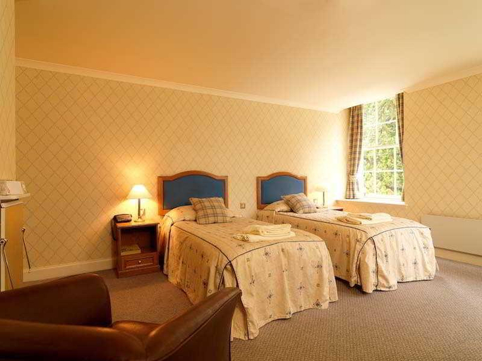 Bedroom 2, Royal Dunkeld Hotel, Perthshire and Kinross