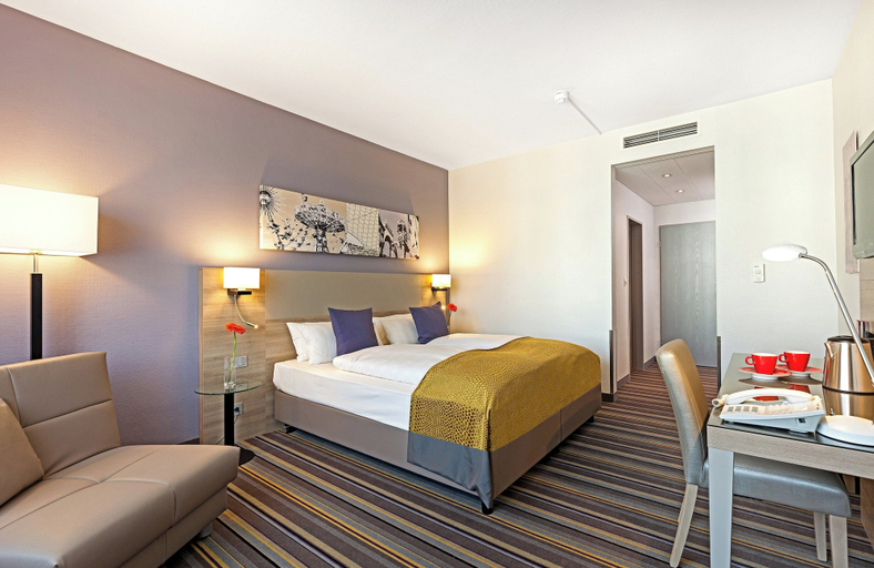 Bedroom 4, Leonardo Hotel Munich City North, München