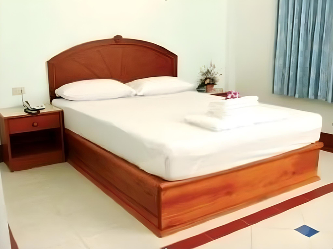 Bedroom 2, Oasis Resort, Mueang Krabi
