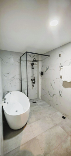 Bathroom 4, Résidence Feto I, Dakar