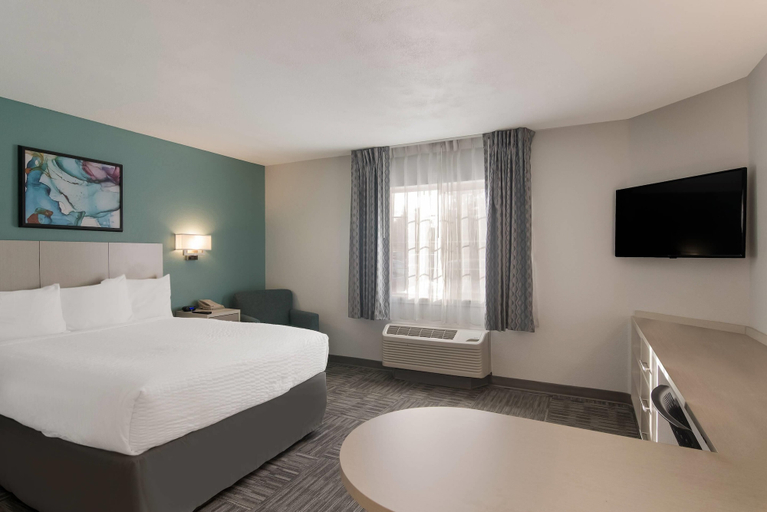 Bedroom 3, MainStay Suites Raleigh - Cary, Wake