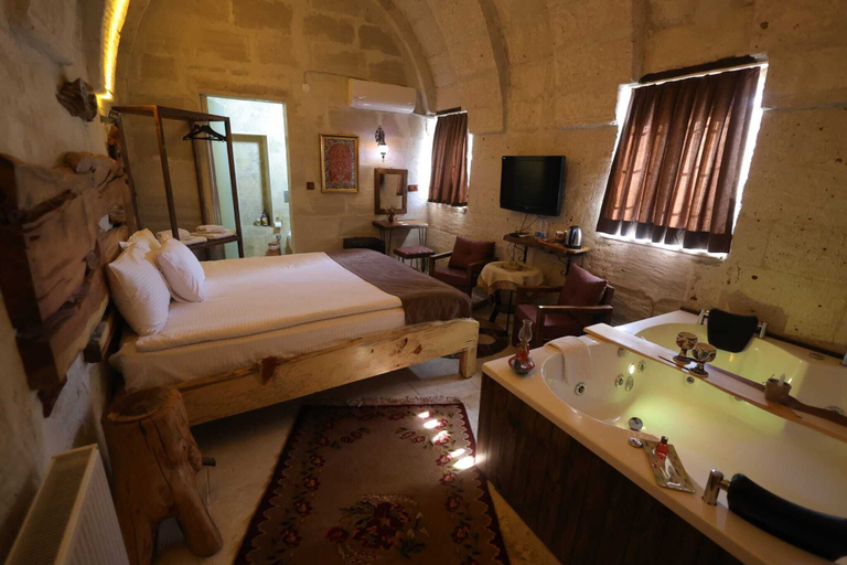 Bedroom 4, Almula Cave Hotel, Avanos