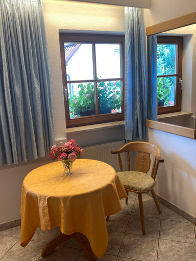 Others 5, Hotel Haus Seehang, Konstanz