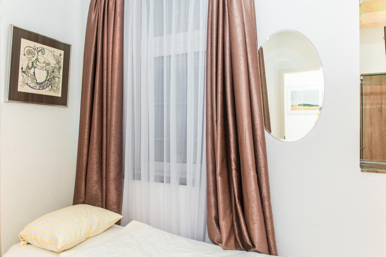 Bedroom 3, Cityhotel Storch, Köln