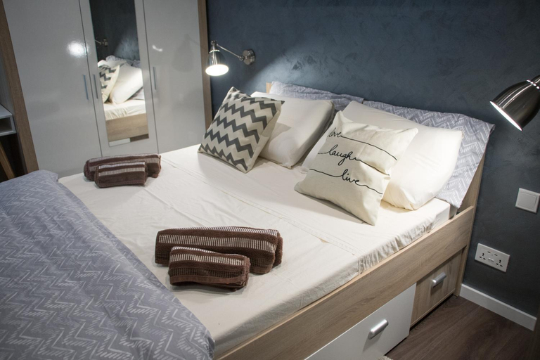 2, Sunshine Suites