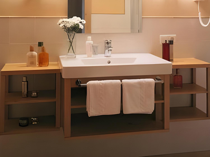 Bathroom 4, Hotel St. Anton, Bolzano
