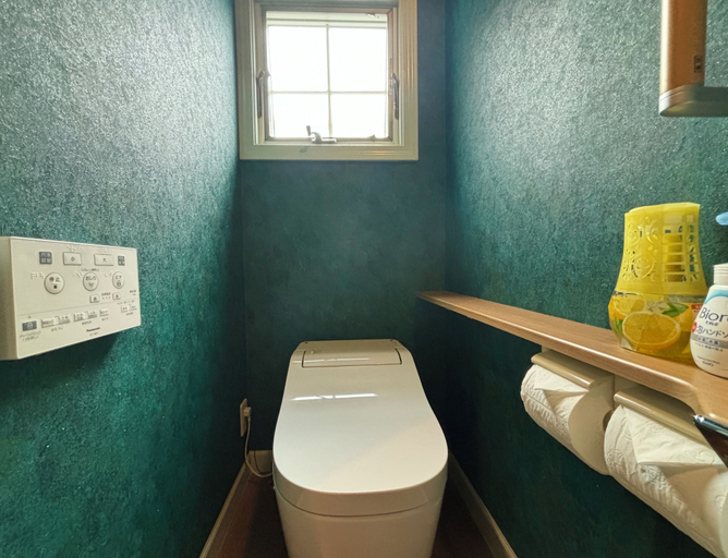 Bathroom 3, Five room 120, Katsushika
