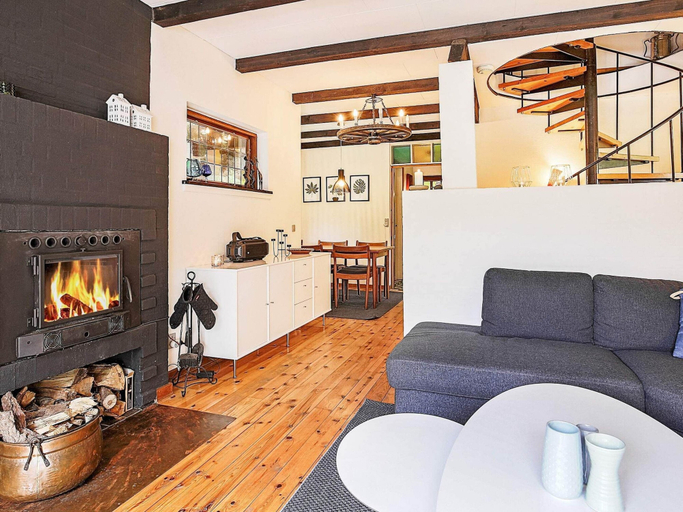 Others 4, 6 Person Holiday Home in Farevejle, Odsherred
