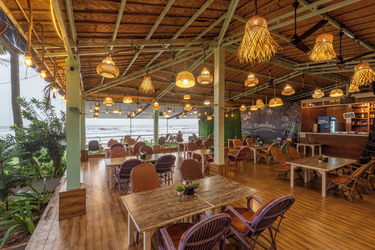 Food & Drinks 5, Amadi Beach Front Resort, North Goa