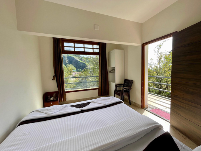 Bedroom, The Lake House, Dindigul