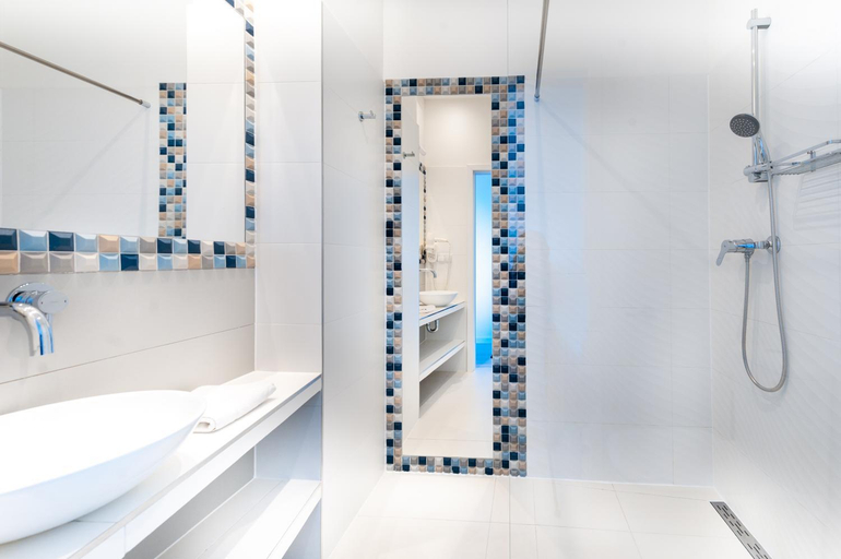 Bathroom 2, Lido Dom Przy Plazy, Gdańsk City