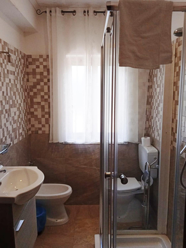 Others 5, B&B Nonno Pino, Cosenza