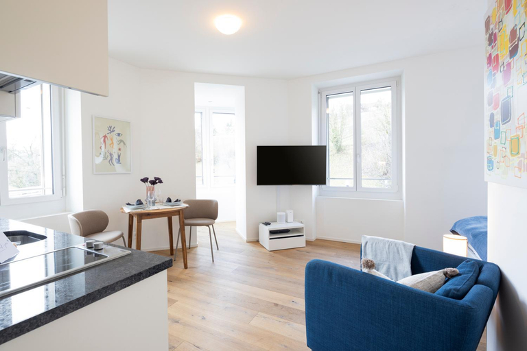 Others 3, STAYY The River - contactless check-in, Zürich