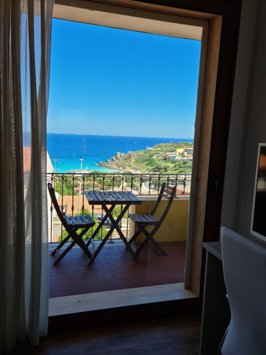 Others 5, Rena Bianca Suite by La Contessa, Olbia-Tempio