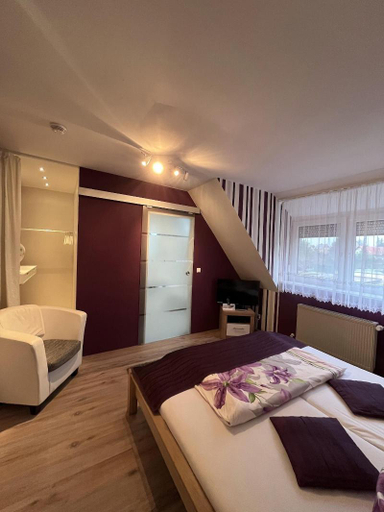 Bedroom 2, Georgenberg, Spree-Neiße