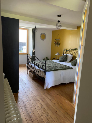 Bedroom 2, La pautiere, Manche